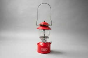 コールマンが生んだガソリン・ランタンの名機200A
